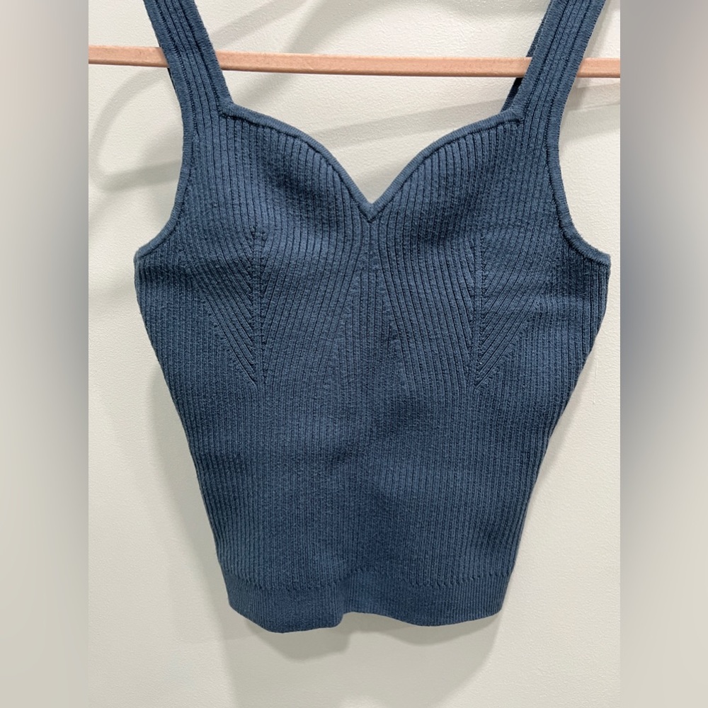 Abercrombie and fitch Ribbed Tank size Medium Blue - Picture 2 of 3